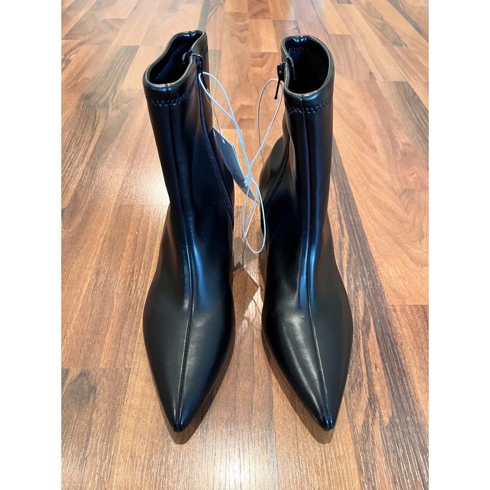 NWT Target Black Kitten Heel Pointed Toe Faux Leather Ankle Boots Womens 8.5
